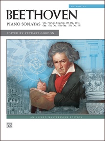 Beethoven: Piano Sonatas, Volume 4 (Nos. 25-32)